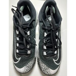 Nike Alpha Huarache Elite softball cleats. Size 8 (W).